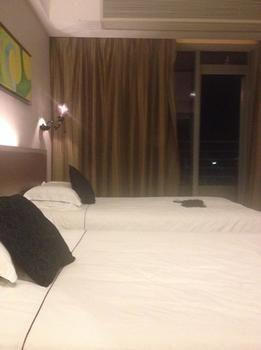 Century Sailboat Apartment Hotel Rizhao Exterior foto